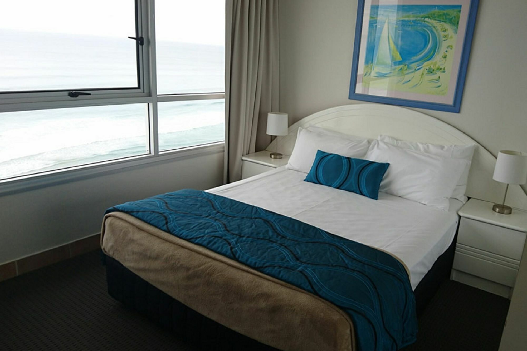 Chateau Beachside Resort Gold Coast Exterior photo