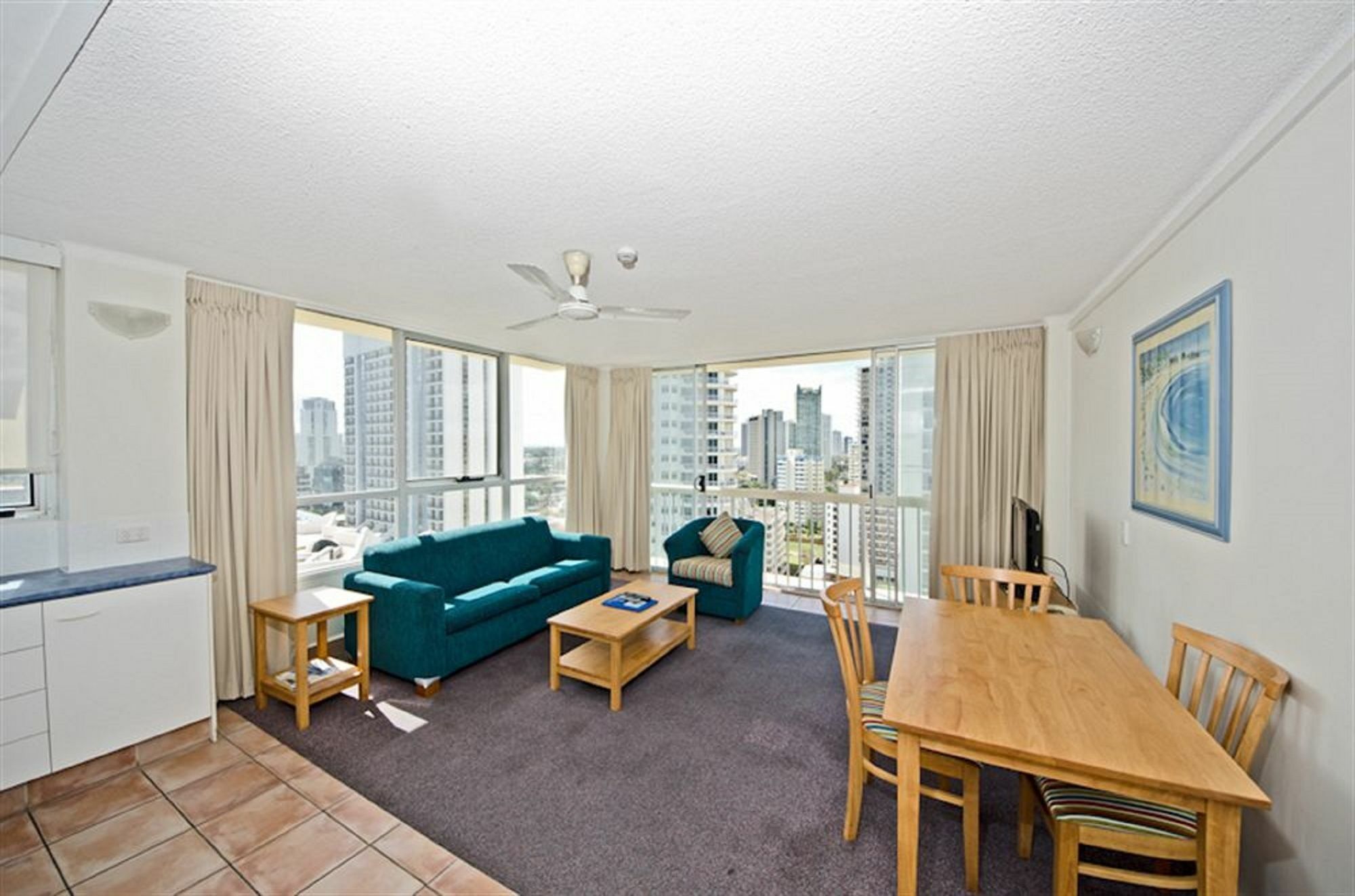 Chateau Beachside Resort Gold Coast Exterior photo